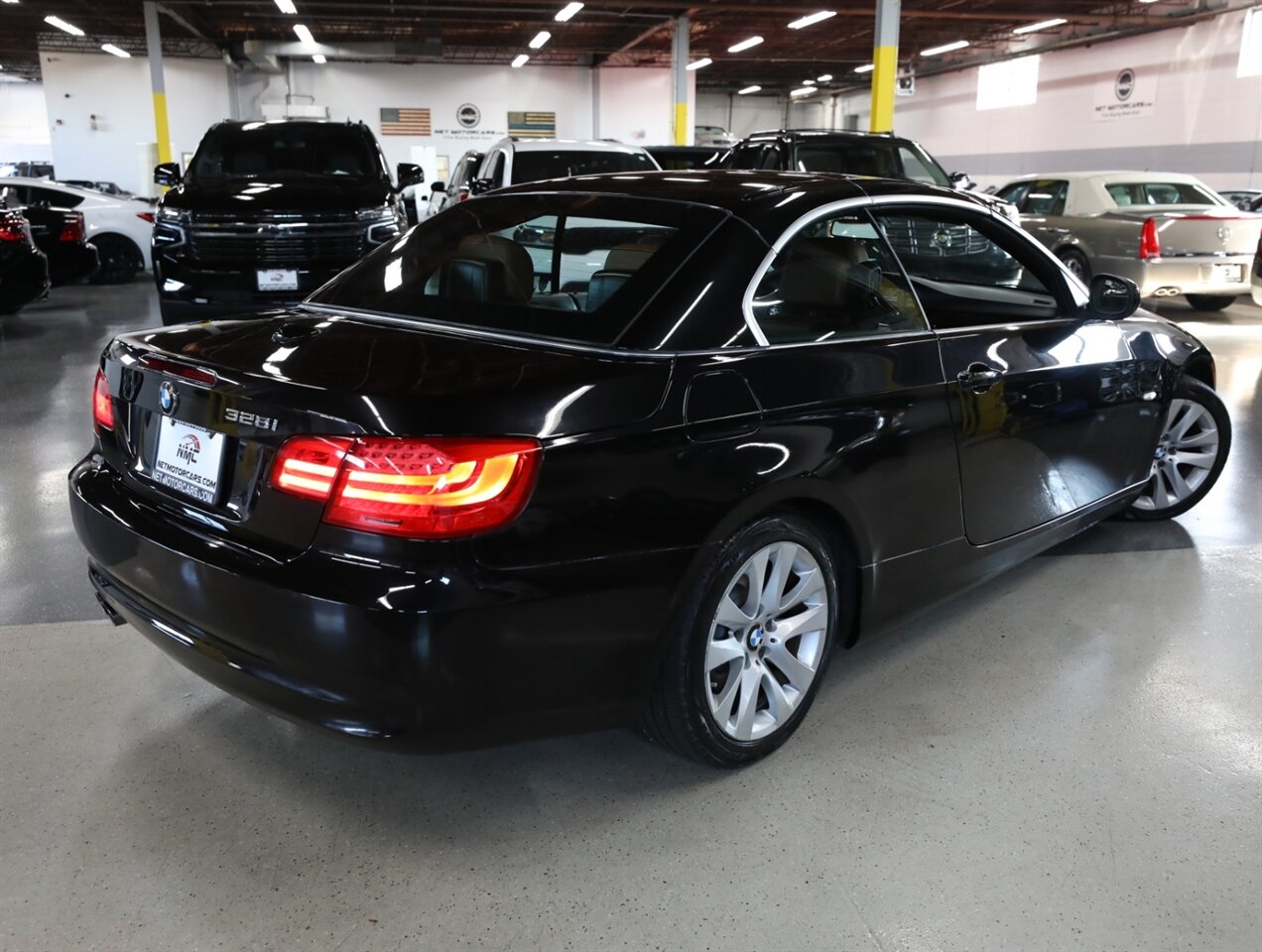 2011 BMW 3 Series 328i Convertible - Photo 36 - Addison, IL 60101