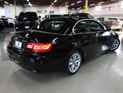 2011 BMW 3 Series 328i Convertible - Photo 36 - Addison, IL 60101
