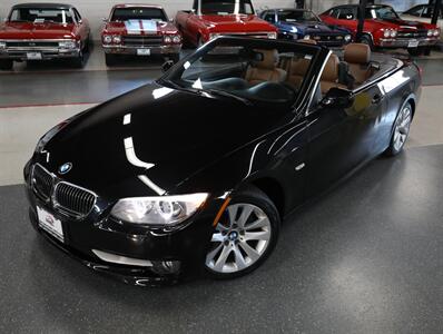 2011 BMW 3 Series 328i Convertible - Photo 2 - Addison, IL 60101
