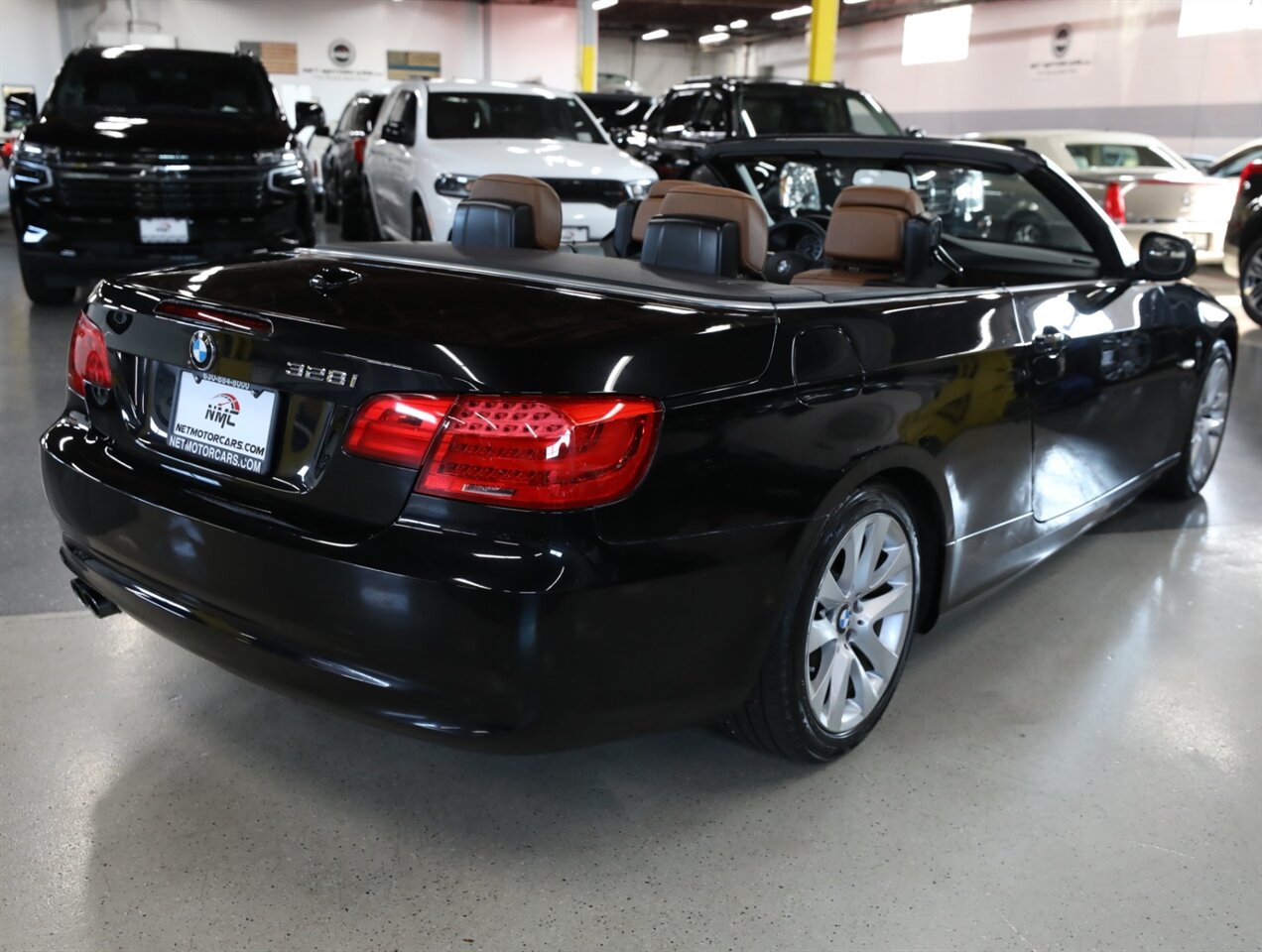 2011 BMW 3 Series 328i Convertible - Photo 9 - Addison, IL 60101