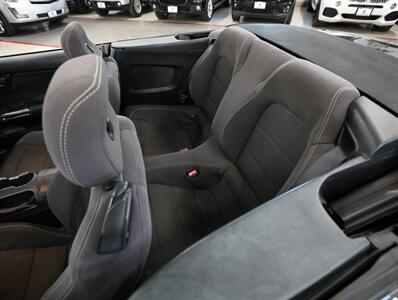 2016 Ford Mustang V6 Convertible   - Photo 21 - Addison, IL 60101