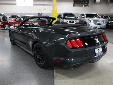 2016 Ford Mustang V6 Convertible   - Photo 12 - Addison, IL 60101