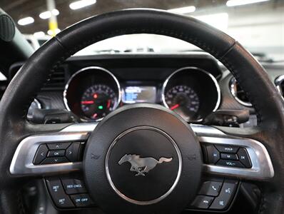 2016 Ford Mustang V6 Convertible   - Photo 30 - Addison, IL 60101