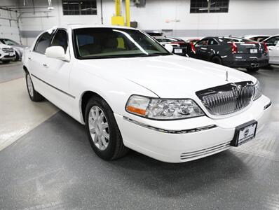 2009 Lincoln Town Car Signature Limited   - Photo 7 - Addison, IL 60101