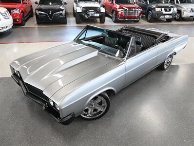 1965 Buick Skylark Convertible   - Photo 2 - Addison, IL 60101