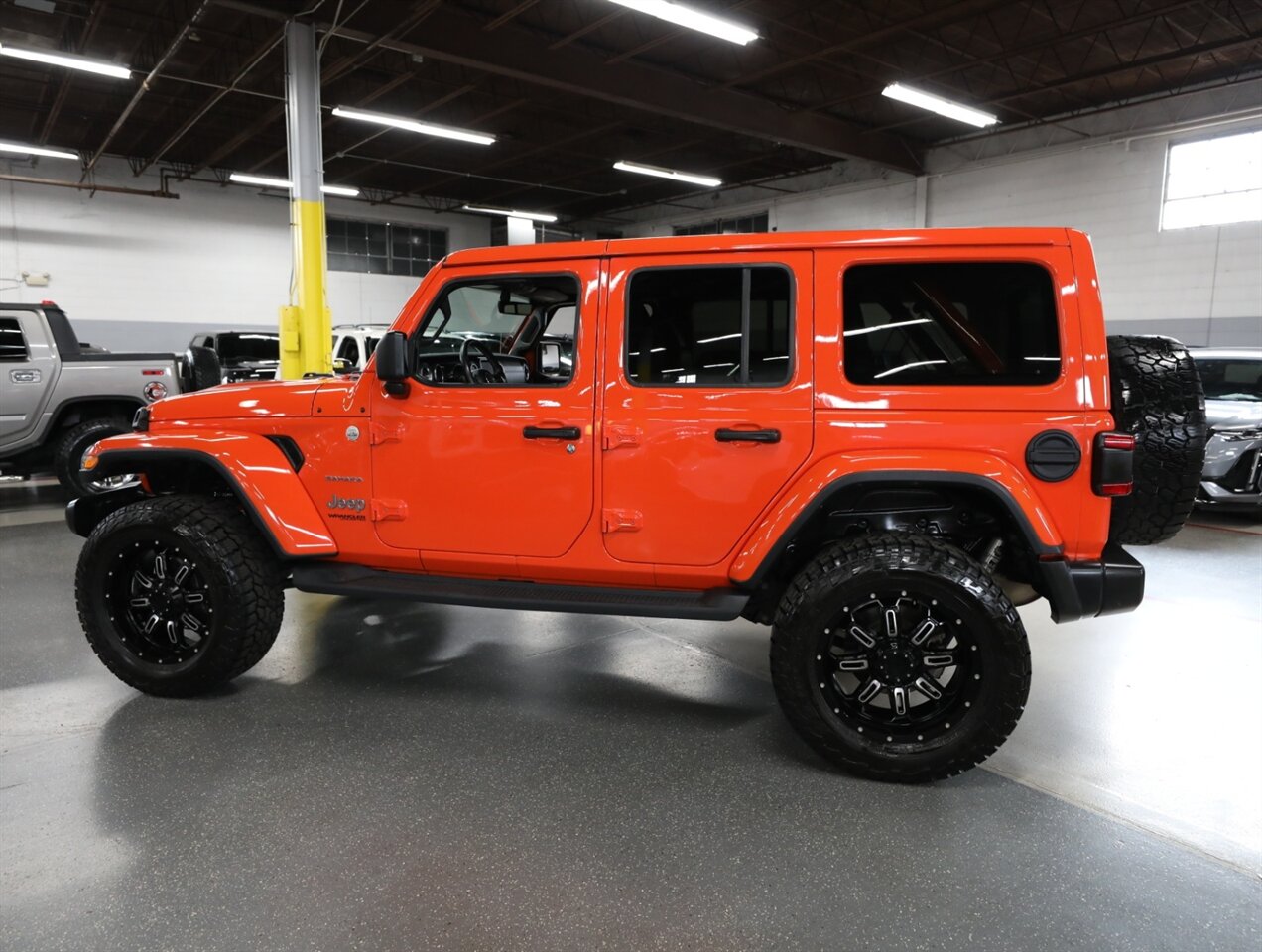 2018 Jeep Wrangler Unlimited Sahara - Photo 15 - Addison, IL 60101