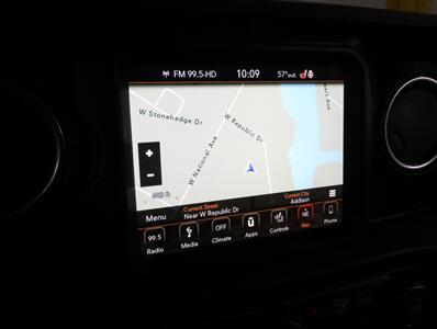 2018 Jeep Wrangler Unlimited Sahara - Photo 35 - Addison, IL 60101