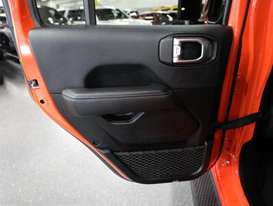 2018 Jeep Wrangler Unlimited Sahara - Photo 24 - Addison, IL 60101