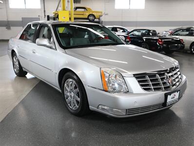 2009 Cadillac DTS Luxury 5-Passenger - Photo 7 - Addison, IL 60101
