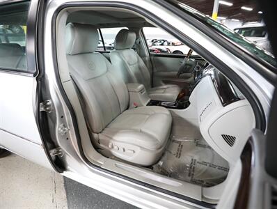 2009 Cadillac DTS Luxury 5-Passenger - Photo 19 - Addison, IL 60101