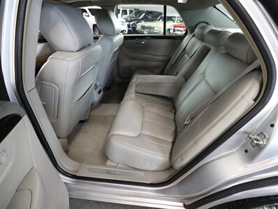 2009 Cadillac DTS Luxury 5-Passenger - Photo 26 - Addison, IL 60101