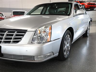 2009 Cadillac DTS Luxury 5-Passenger - Photo 5 - Addison, IL 60101