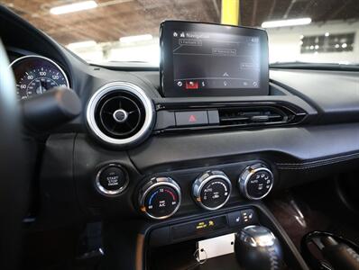 2020 Mazda MX-5 Miata 100th Anniversary - Photo 31 - Addison, IL 60101