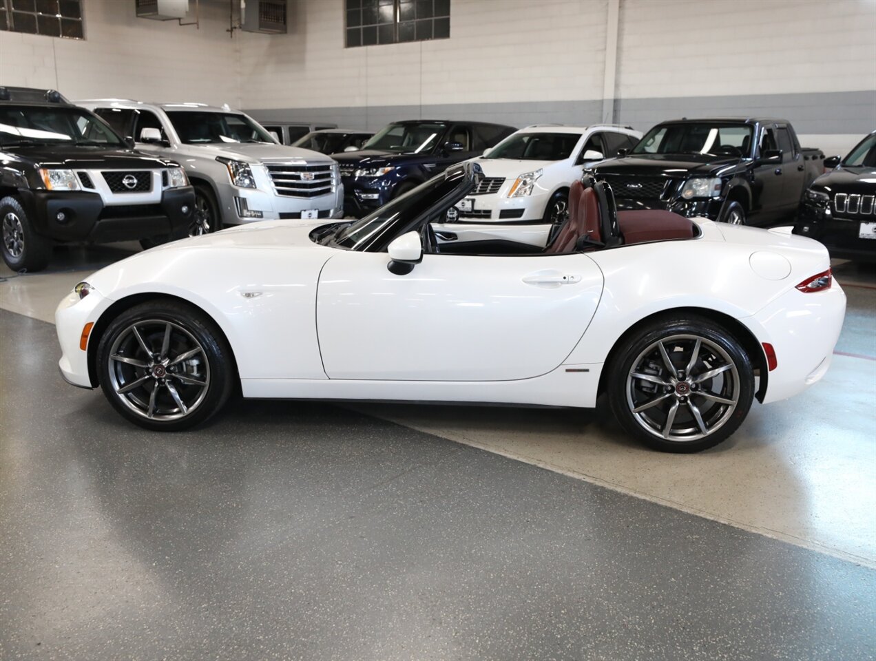 2020 Mazda MX-5 Miata 100th Anniversary - Photo 18 - Addison, IL 60101