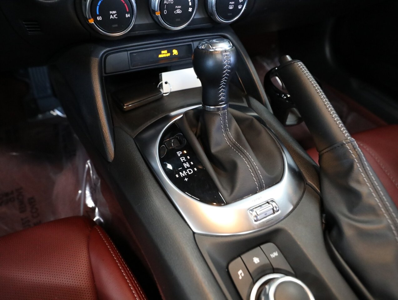 2020 Mazda MX-5 Miata 100th Anniversary - Photo 29 - Addison, IL 60101