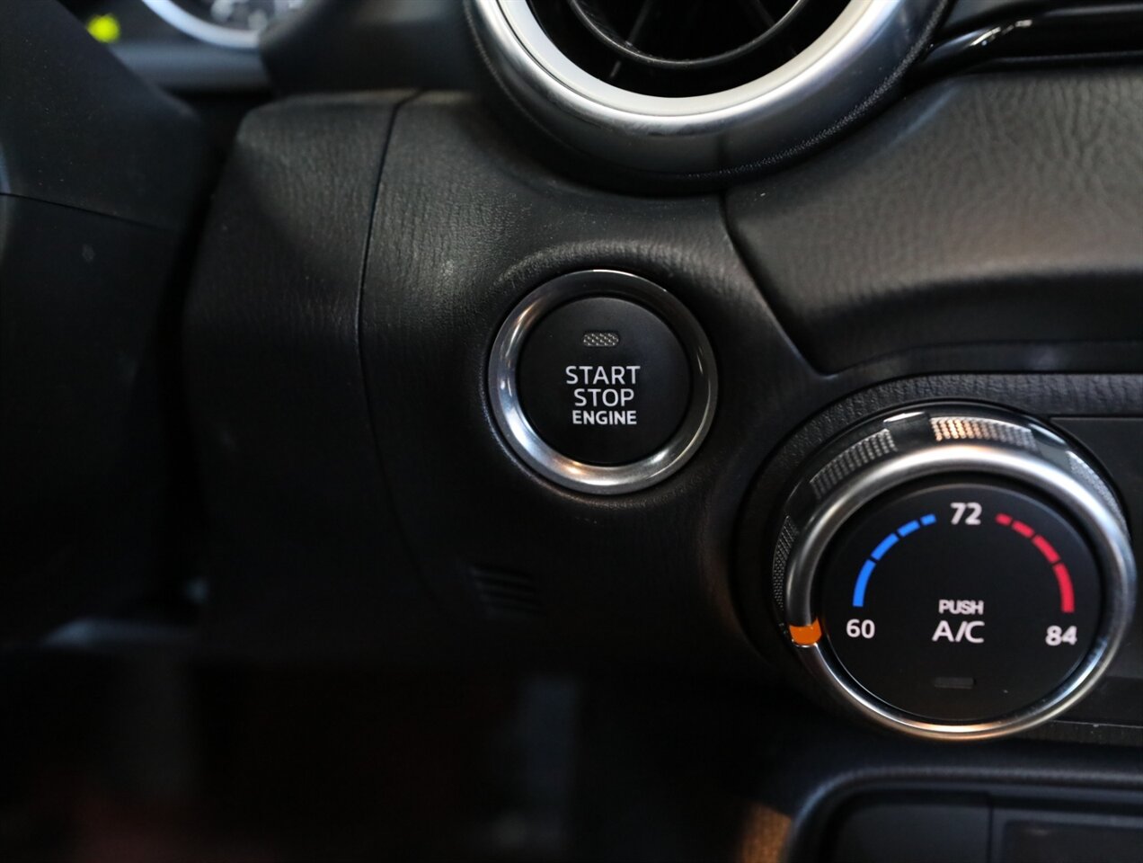 2020 Mazda MX-5 Miata 100th Anniversary - Photo 32 - Addison, IL 60101