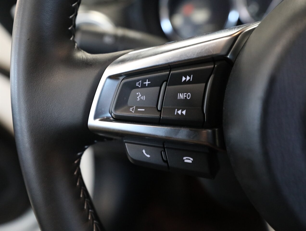 2020 Mazda MX-5 Miata 100th Anniversary - Photo 35 - Addison, IL 60101