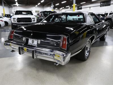 1974 Chevrolet Monte Carlo Landau Coupe   - Photo 16 - Addison, IL 60101