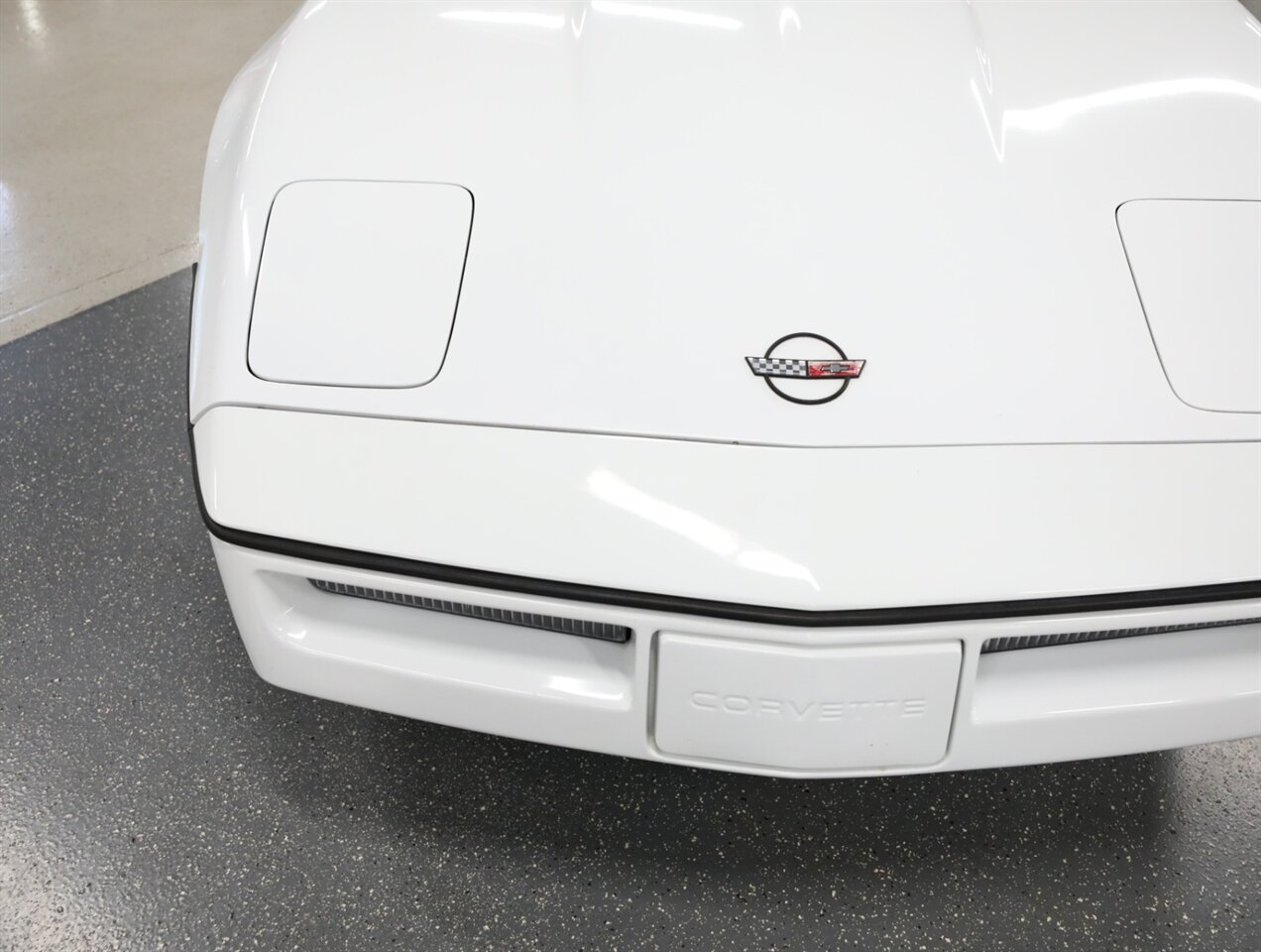 1990 Chevrolet Corvette Convertible - Photo 9 - Addison, IL 60101