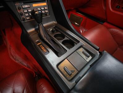 1990 Chevrolet Corvette Convertible - Photo 39 - Addison, IL 60101