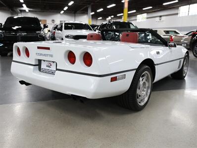 1990 Chevrolet Corvette Convertible - Photo 16 - Addison, IL 60101