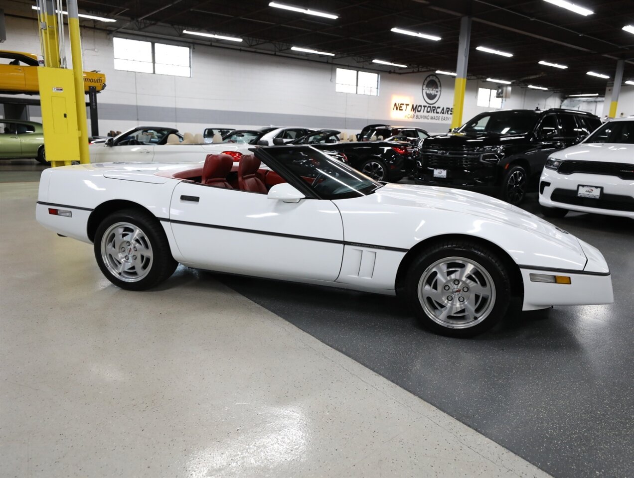 1990 Chevrolet Corvette Convertible - Photo 14 - Addison, IL 60101