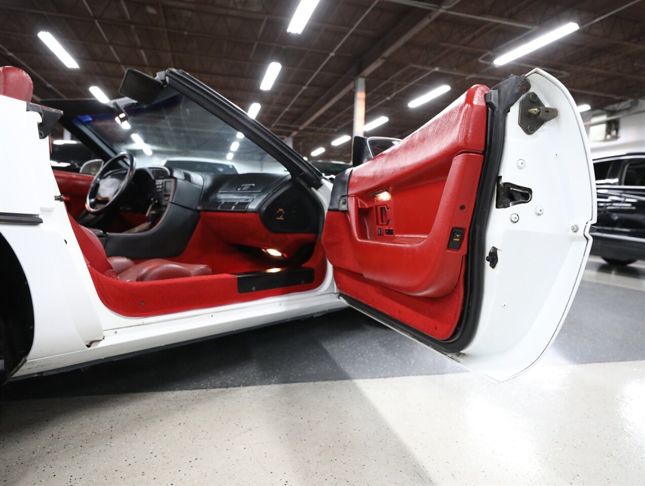 1990 Chevrolet Corvette Convertible - Photo 27 - Addison, IL 60101