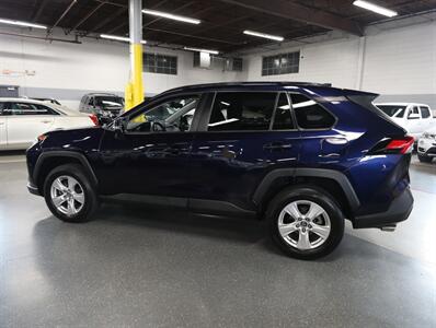 2019 Toyota RAV4 XLE   - Photo 15 - Addison, IL 60101
