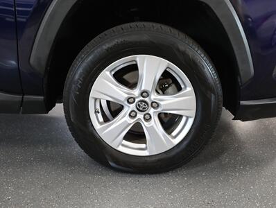 2019 Toyota RAV4 XLE   - Photo 46 - Addison, IL 60101