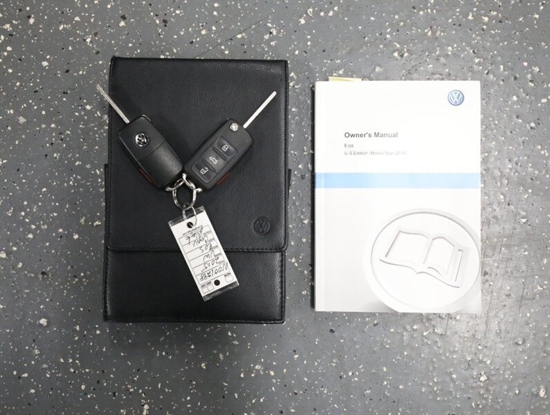 2015 Volkswagen Eos Komfort Edition SULEV - Photo 46 - Addison, IL 60101