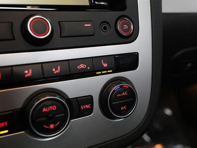 2015 Volkswagen Eos Komfort Edition SULEV - Photo 29 - Addison, IL 60101