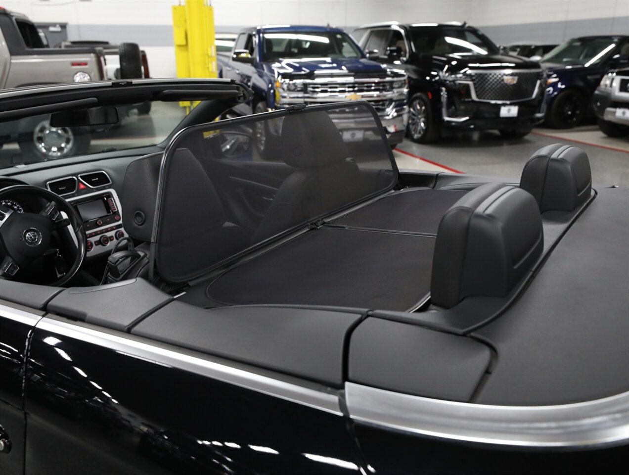 2015 Volkswagen Eos Komfort Edition SULEV - Photo 23 - Addison, IL 60101