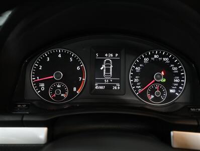 2015 Volkswagen Eos Komfort Edition SULEV - Photo 33 - Addison, IL 60101