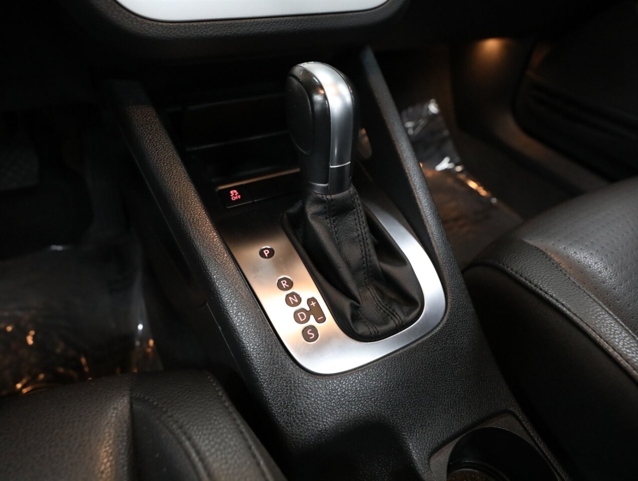 2015 Volkswagen Eos Komfort Edition SULEV - Photo 27 - Addison, IL 60101