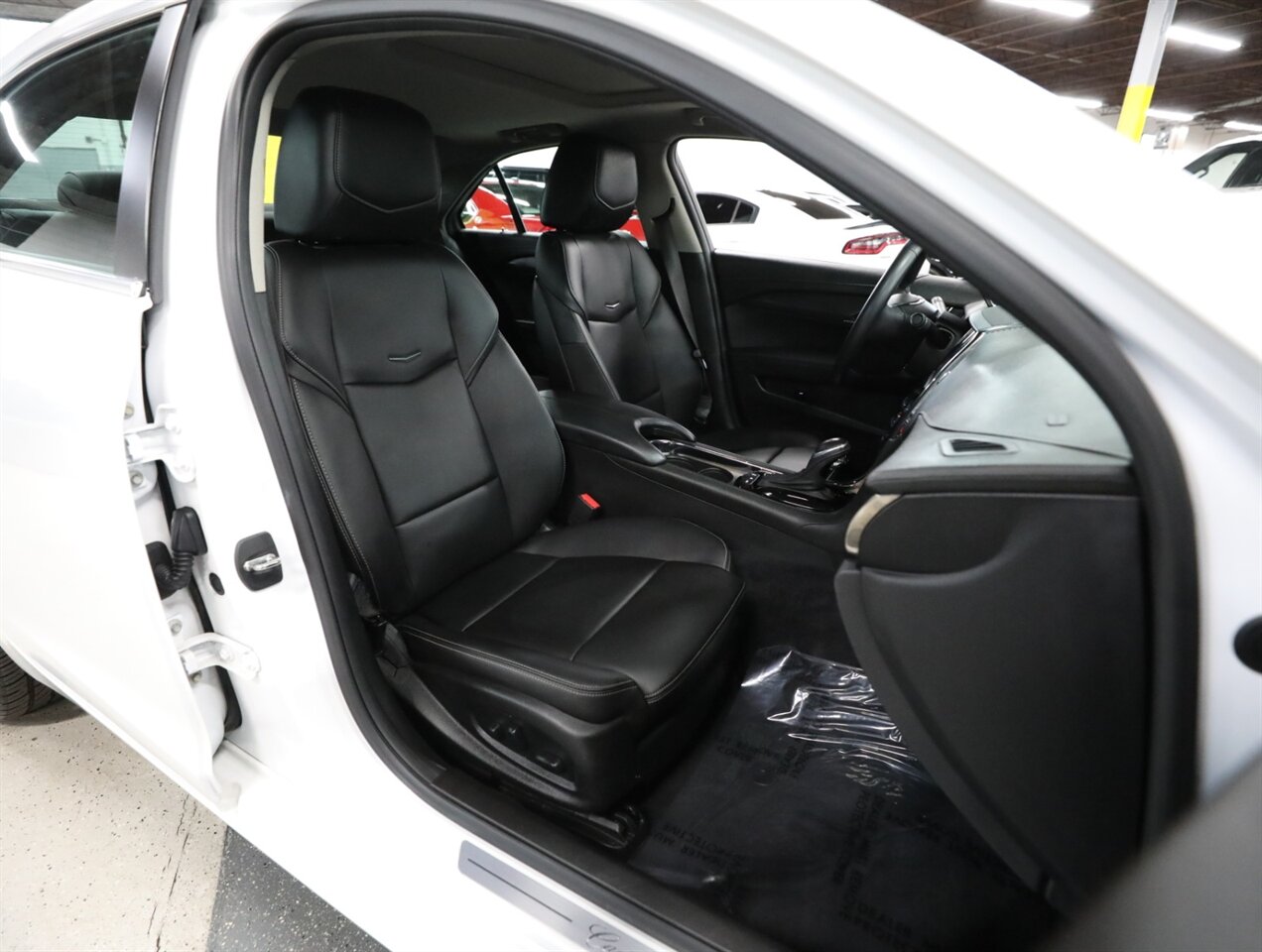 2018 Cadillac ATS 2.0T AWD - Photo 18 - Addison, IL 60101