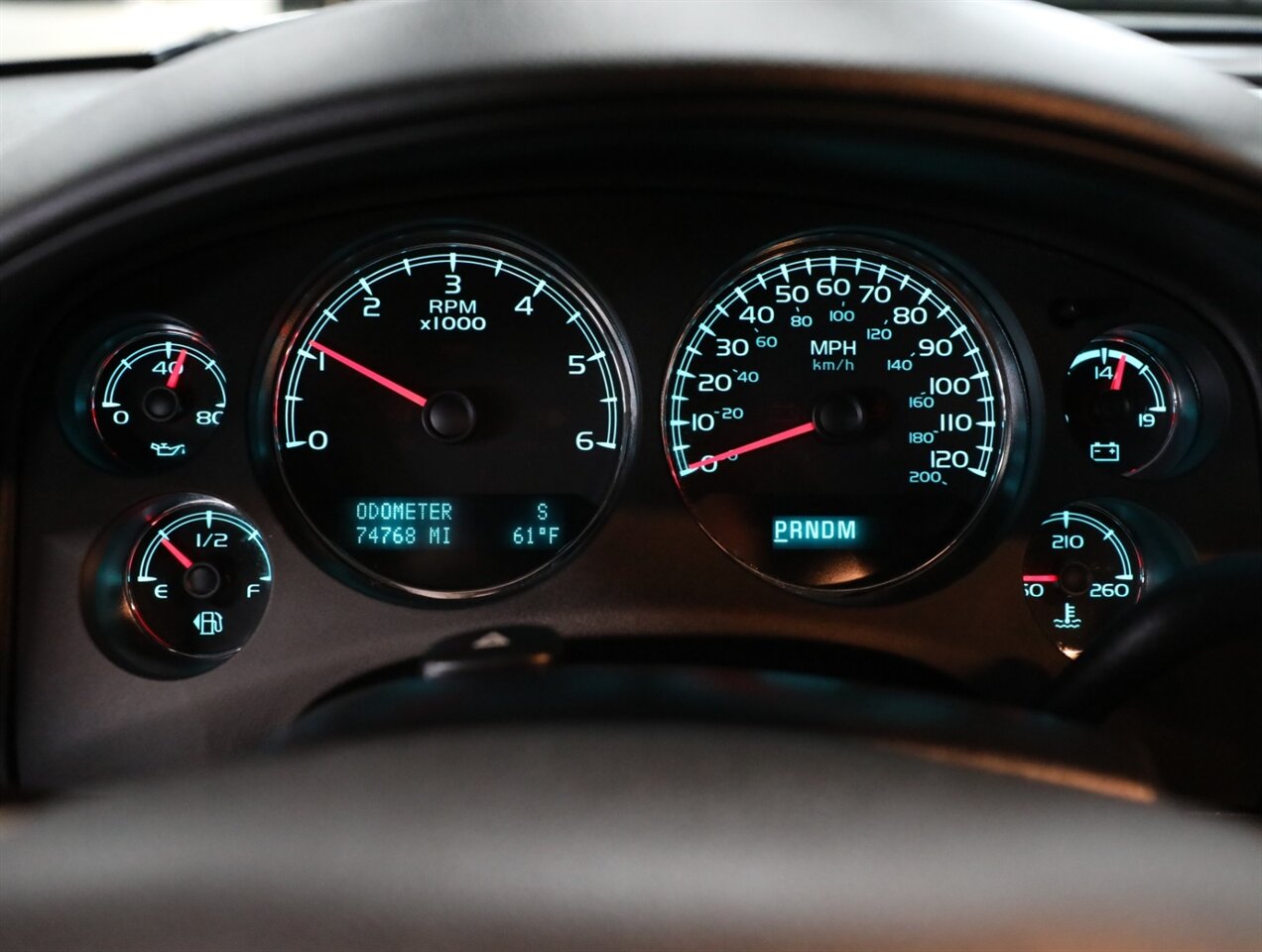 2013 Chevrolet Avalanche LT Black Diamond 4X4 - Photo 38 - Addison, IL 60101