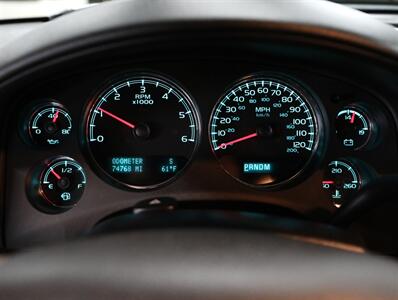 2013 Chevrolet Avalanche LT Black Diamond 4X4 - Photo 38 - Addison, IL 60101