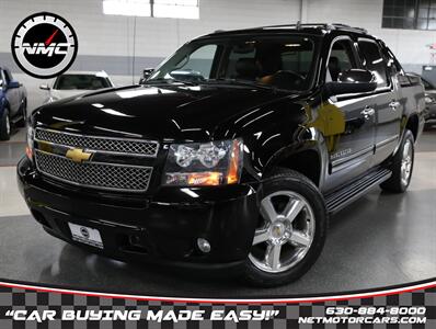 2013 Chevrolet Avalanche LT Black Diamond 4X4 - Photo 1 - Addison, IL 60101