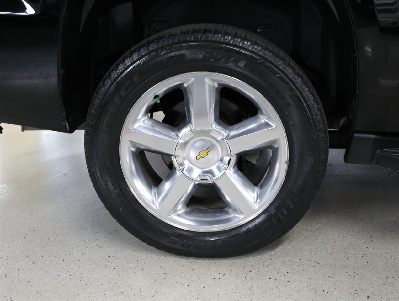 2013 Chevrolet Avalanche LT Black Diamond 4X4 - Photo 44 - Addison, IL 60101