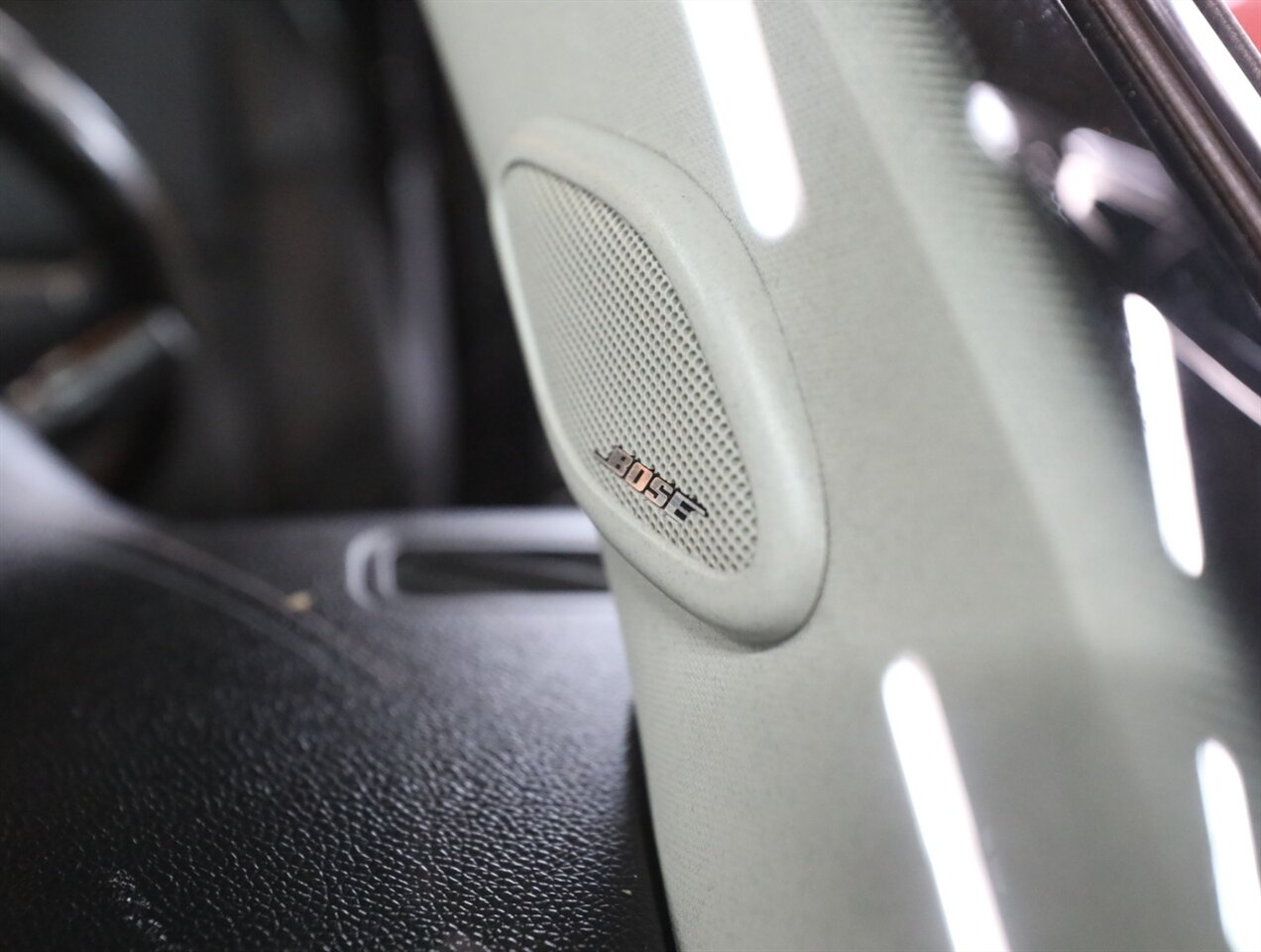 2013 Chevrolet Avalanche LT Black Diamond 4X4 - Photo 29 - Addison, IL 60101