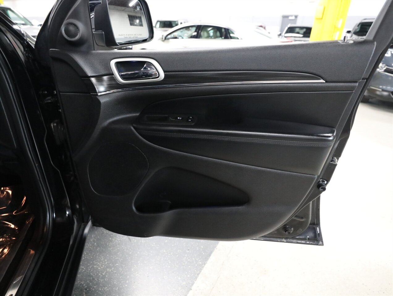 2021 Jeep Grand Cherokee Limited 4X4 - Photo 16 - Addison, IL 60101