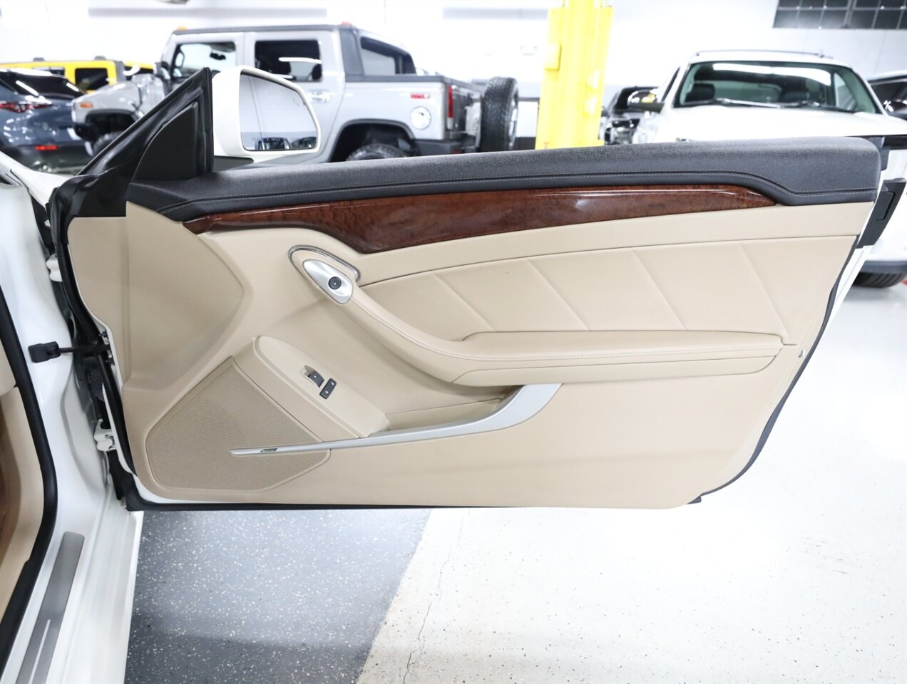 2014 Cadillac CTS 3.6L Premium Coupe AWD - Photo 16 - Addison, IL 60101