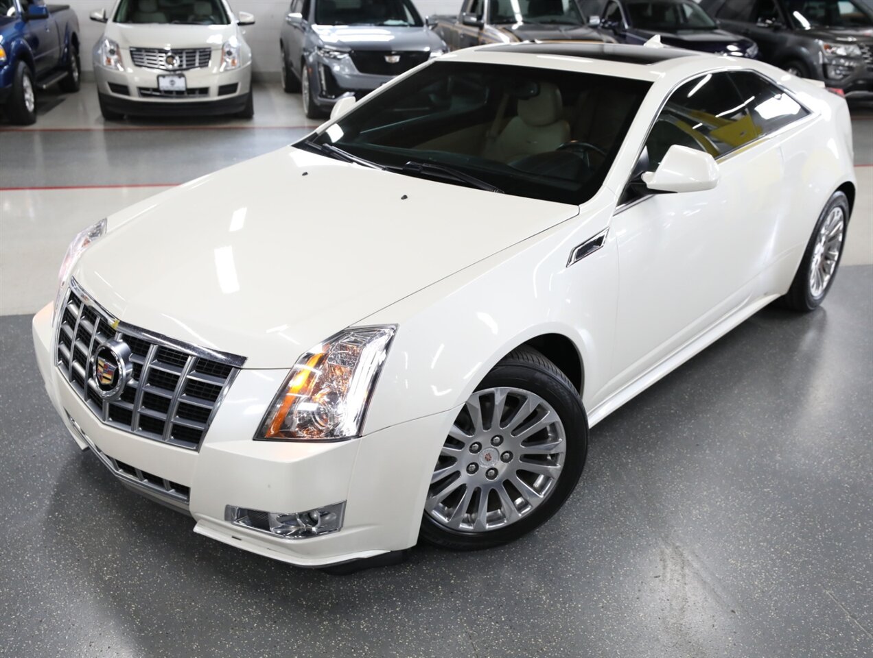 2014 Cadillac CTS 3.6L Premium Coupe AWD - Photo 2 - Addison, IL 60101