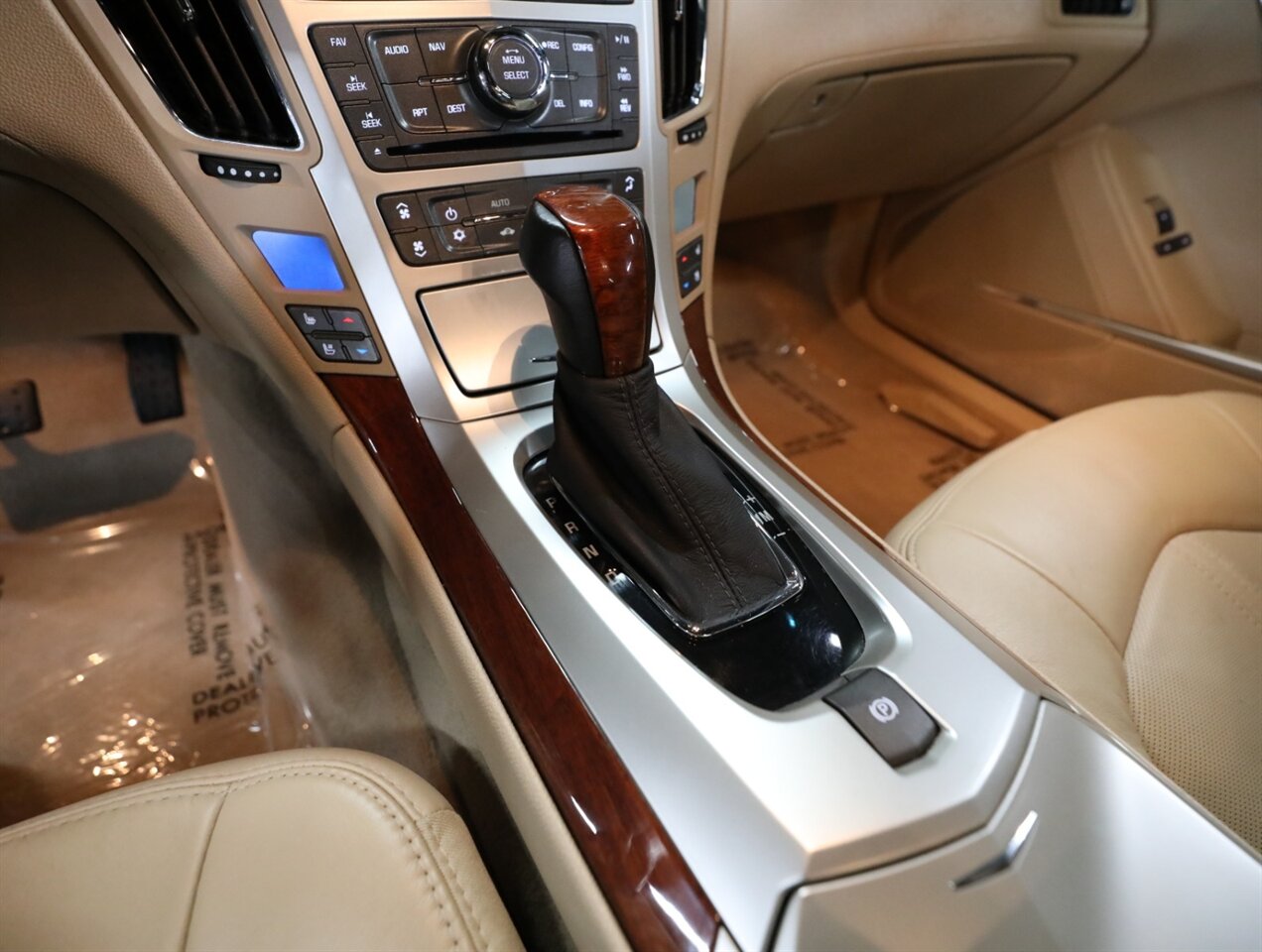 2014 Cadillac CTS 3.6L Premium Coupe AWD - Photo 28 - Addison, IL 60101