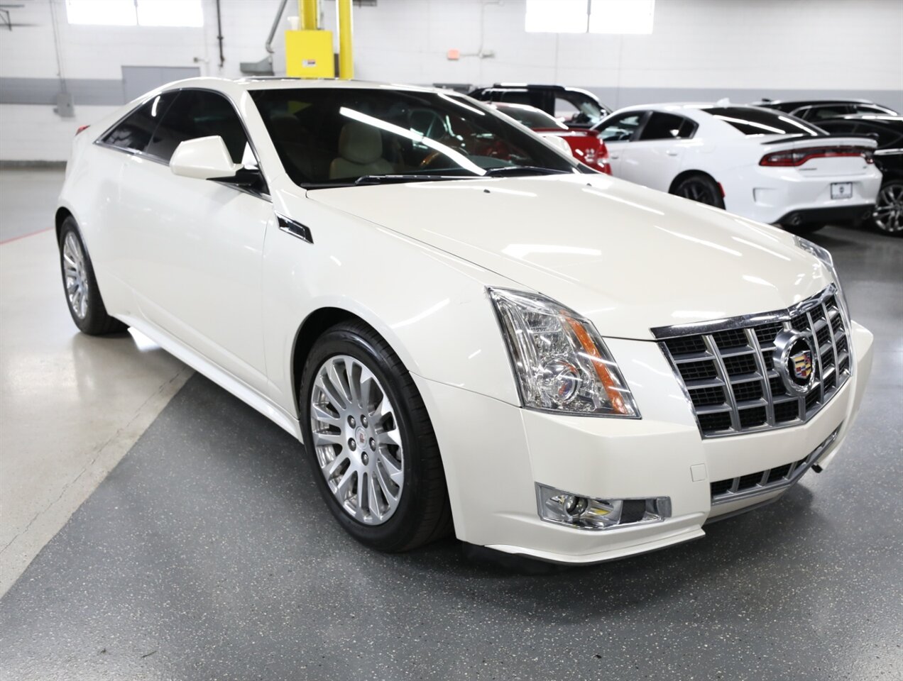 2014 Cadillac CTS 3.6L Premium Coupe AWD - Photo 7 - Addison, IL 60101