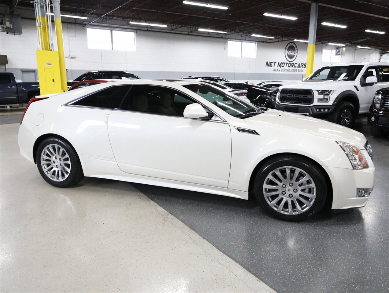 2014 Cadillac CTS 3.6L Premium Coupe AWD - Photo 8 - Addison, IL 60101
