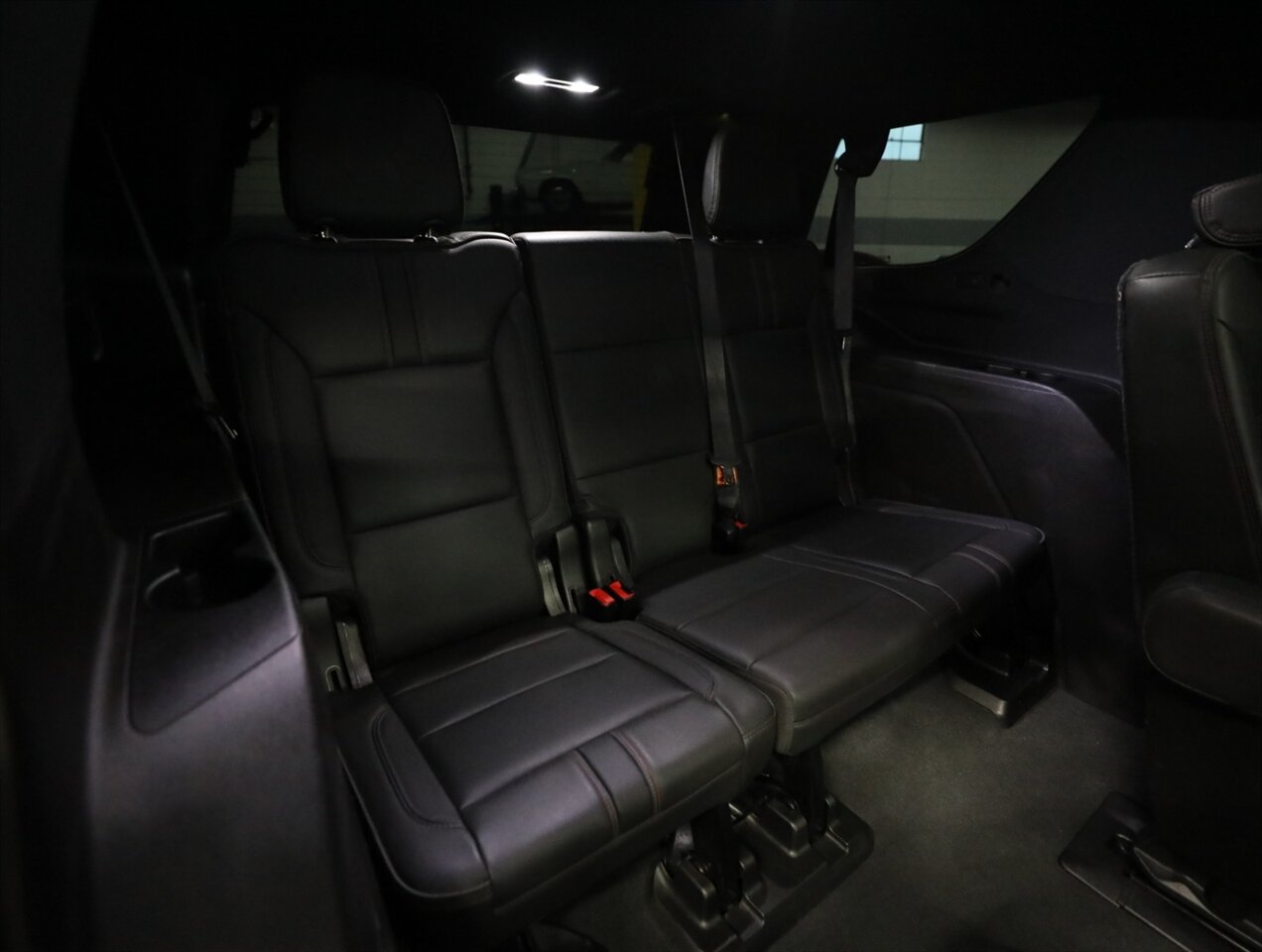 2021 Chevrolet Tahoe RST 4X4 - Photo 20 - Addison, IL 60101