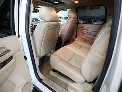 2013 Cadillac Escalade EXT Premium   - Photo 25 - Addison, IL 60101