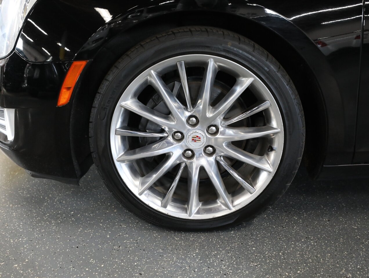 2015 Cadillac XTS Platinum AWD - Photo 48 - Addison, IL 60101