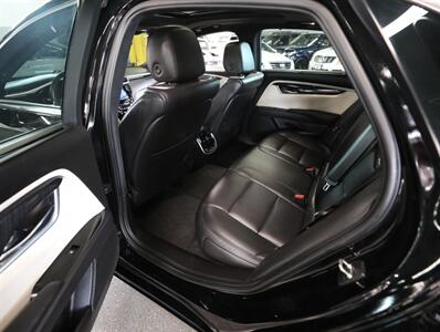 2015 Cadillac XTS Platinum AWD - Photo 26 - Addison, IL 60101